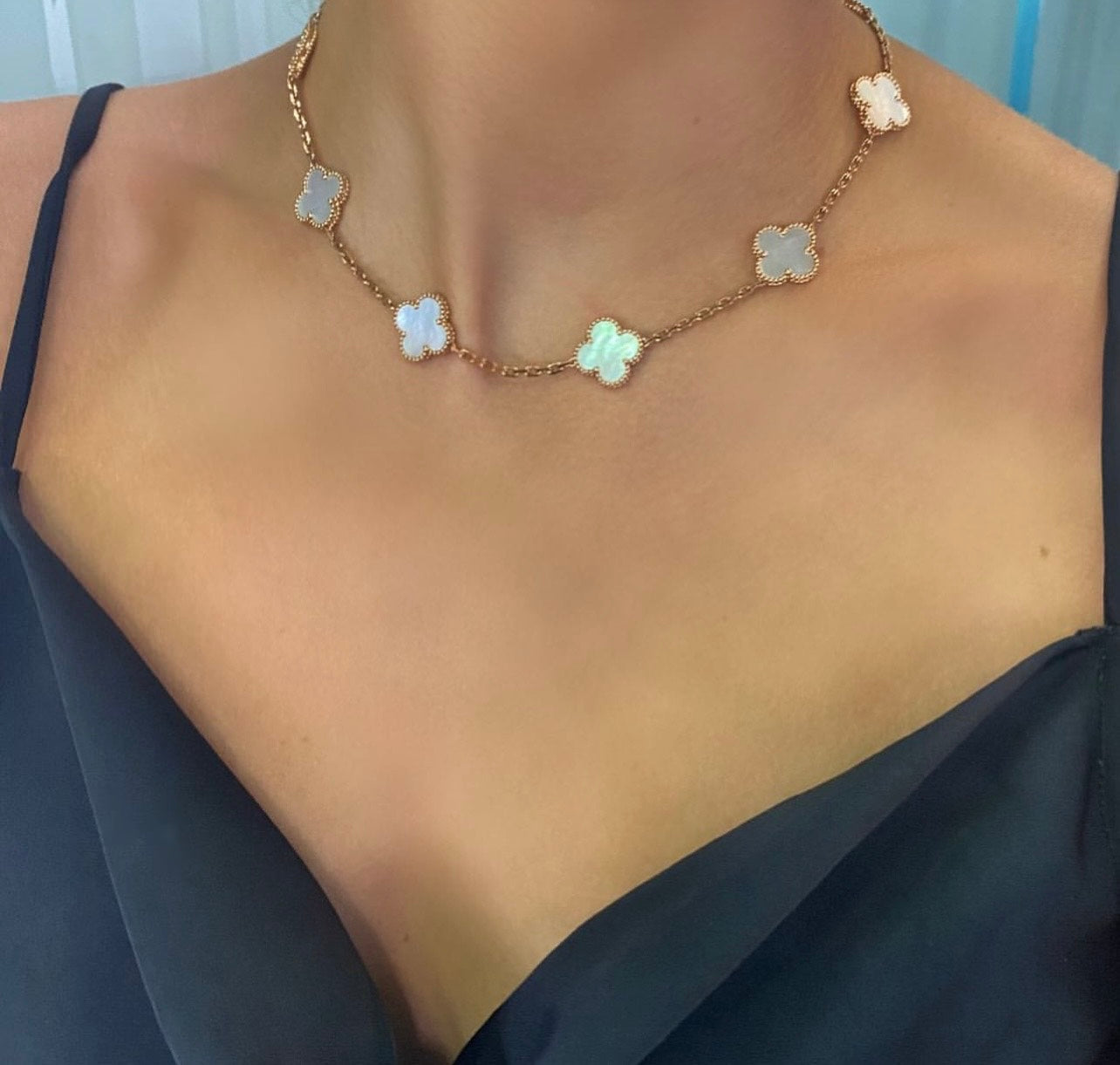 Gold Necklaces & Pendants