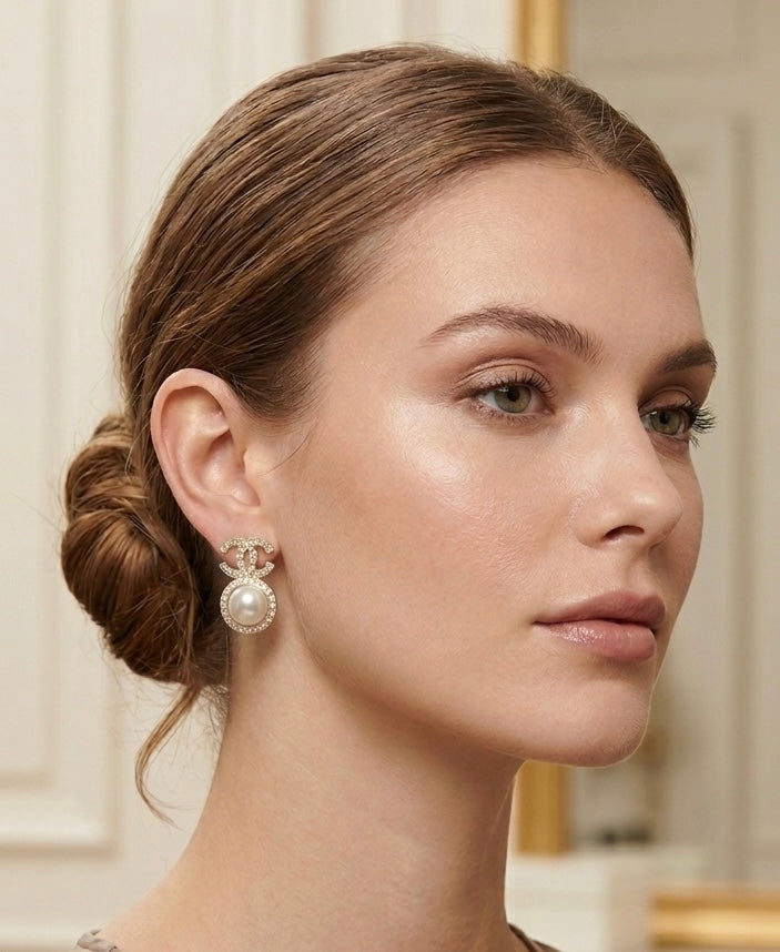 CC Pearl Earrings 18k Gold