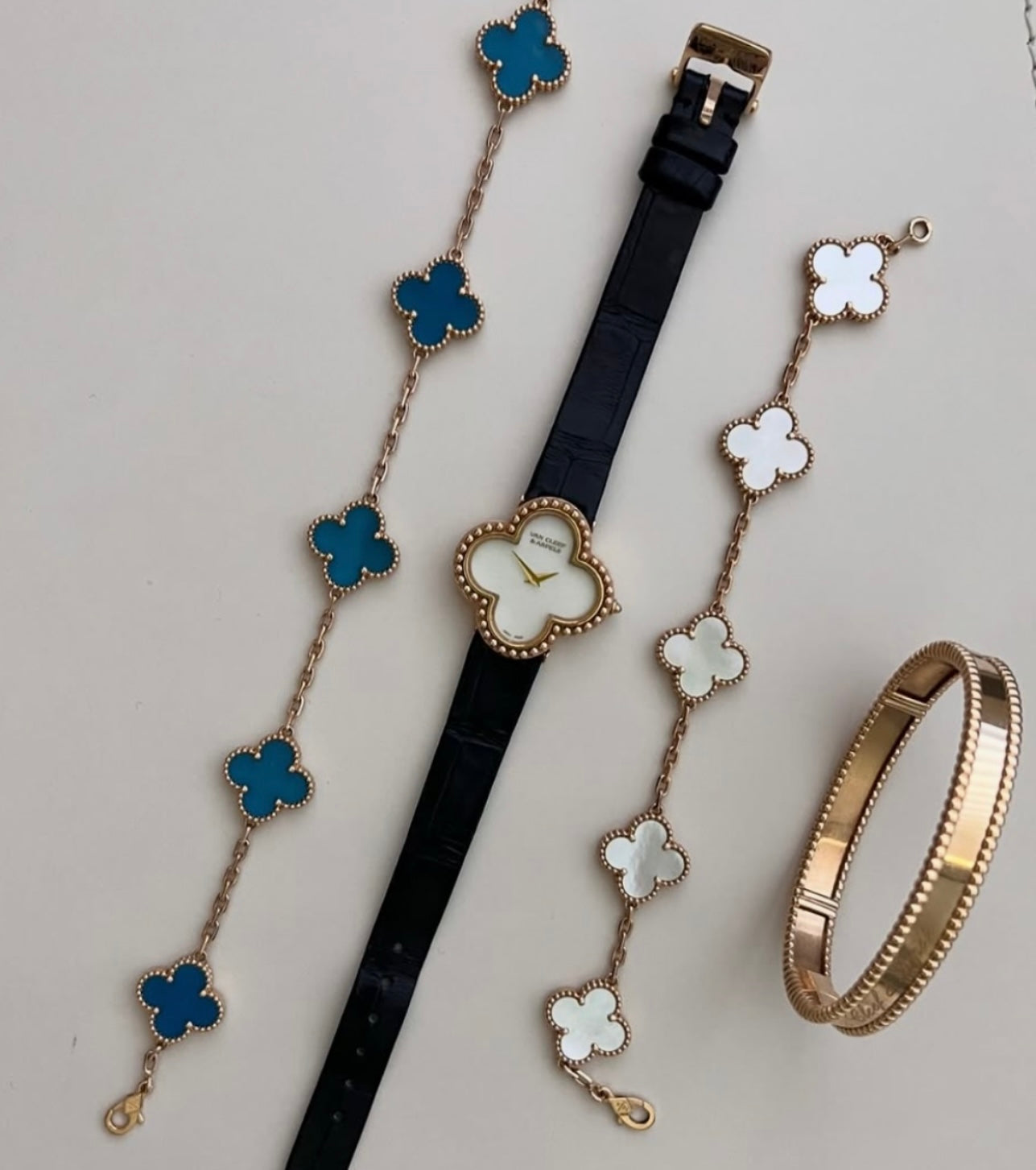 Clover Bracelet Blue Agate Four Leaf Flower 18k Gold Charm Bracelet