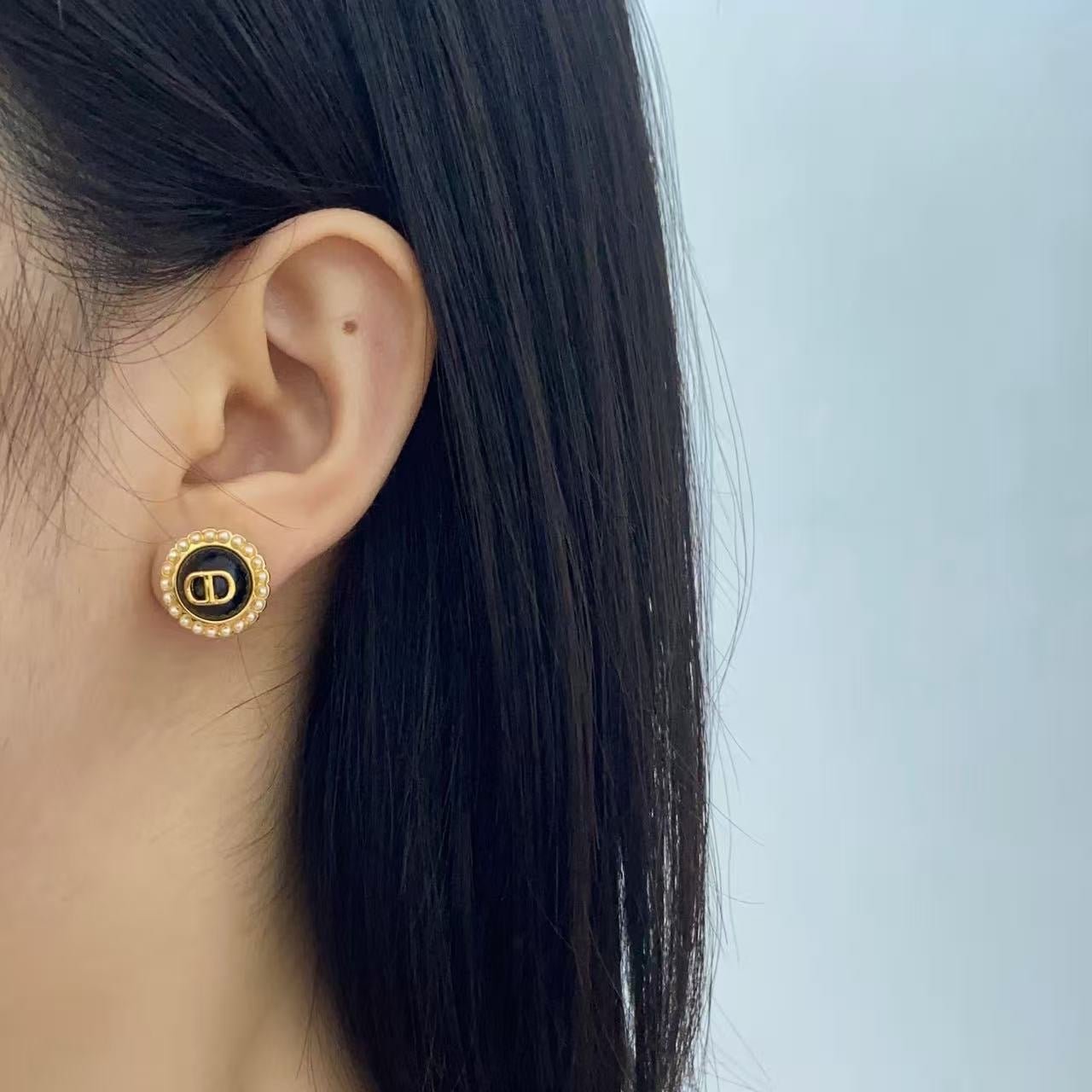 CD Earrings Black Stone 18k Gold - Seven Gates