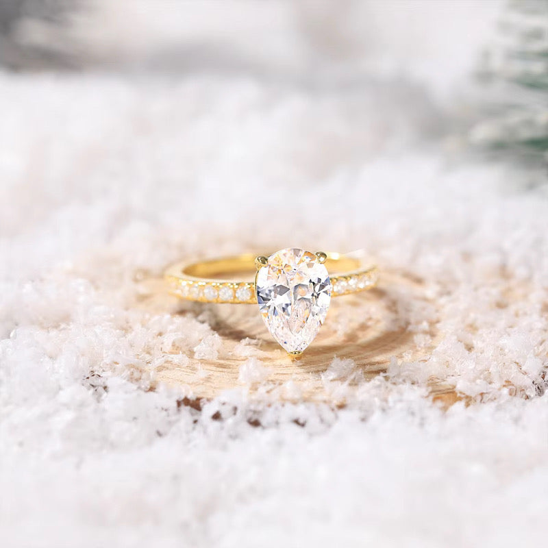 Pear Cut Engagement Ring Diamond Collection Halo 18k Gold Solitaire Pave