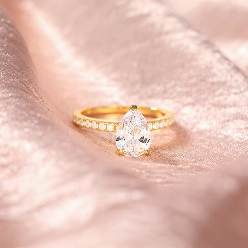 Pear Cut Engagement Ring Diamond Collection Halo 18k Gold Solitaire Pave