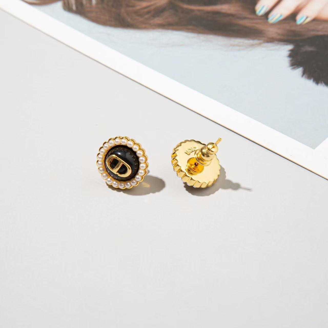 CD Earrings Black Stone 18k Gold - Seven Gates