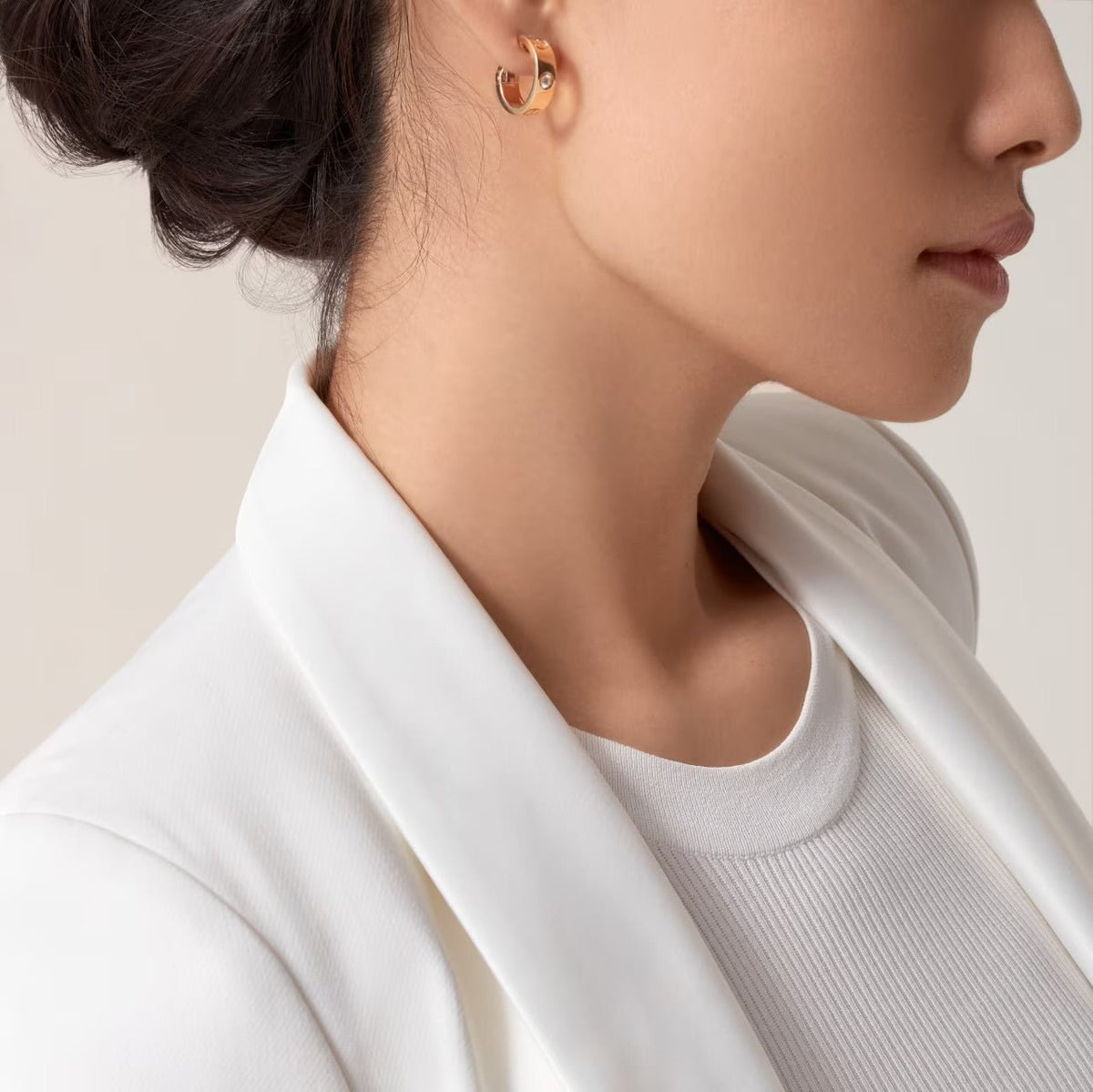 Love Hoop Earrings With Diamonds 18k Gold - Seven Gates