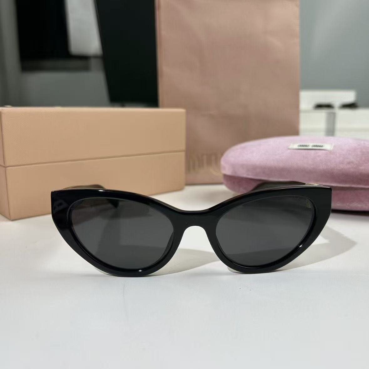Women Miu Cat Eye Frame Sunglasses - Seven Gates